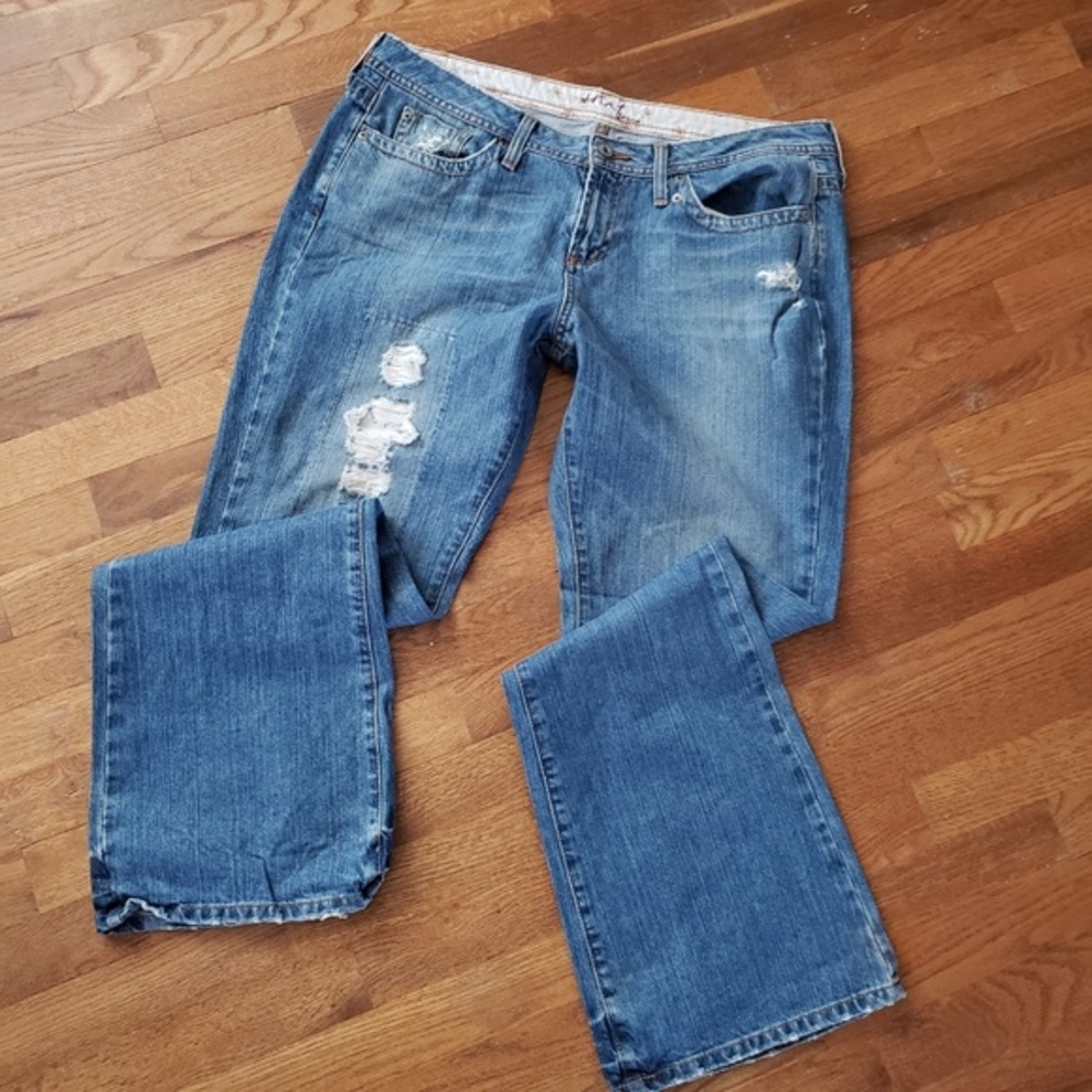 Hint distressed bootcut‎ size 15